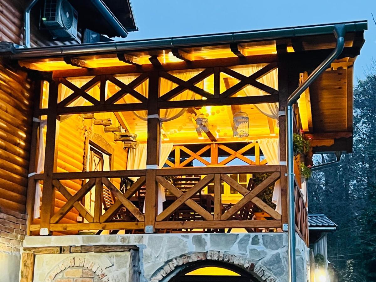 Villa Kuca Za Odmor Carolija Jastrebarsko Exterior foto